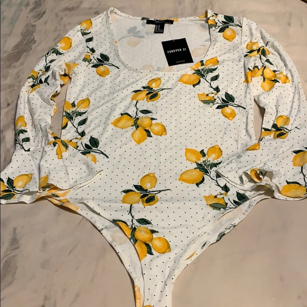 FOREVER 21 BODY SUIT! SIZE M!